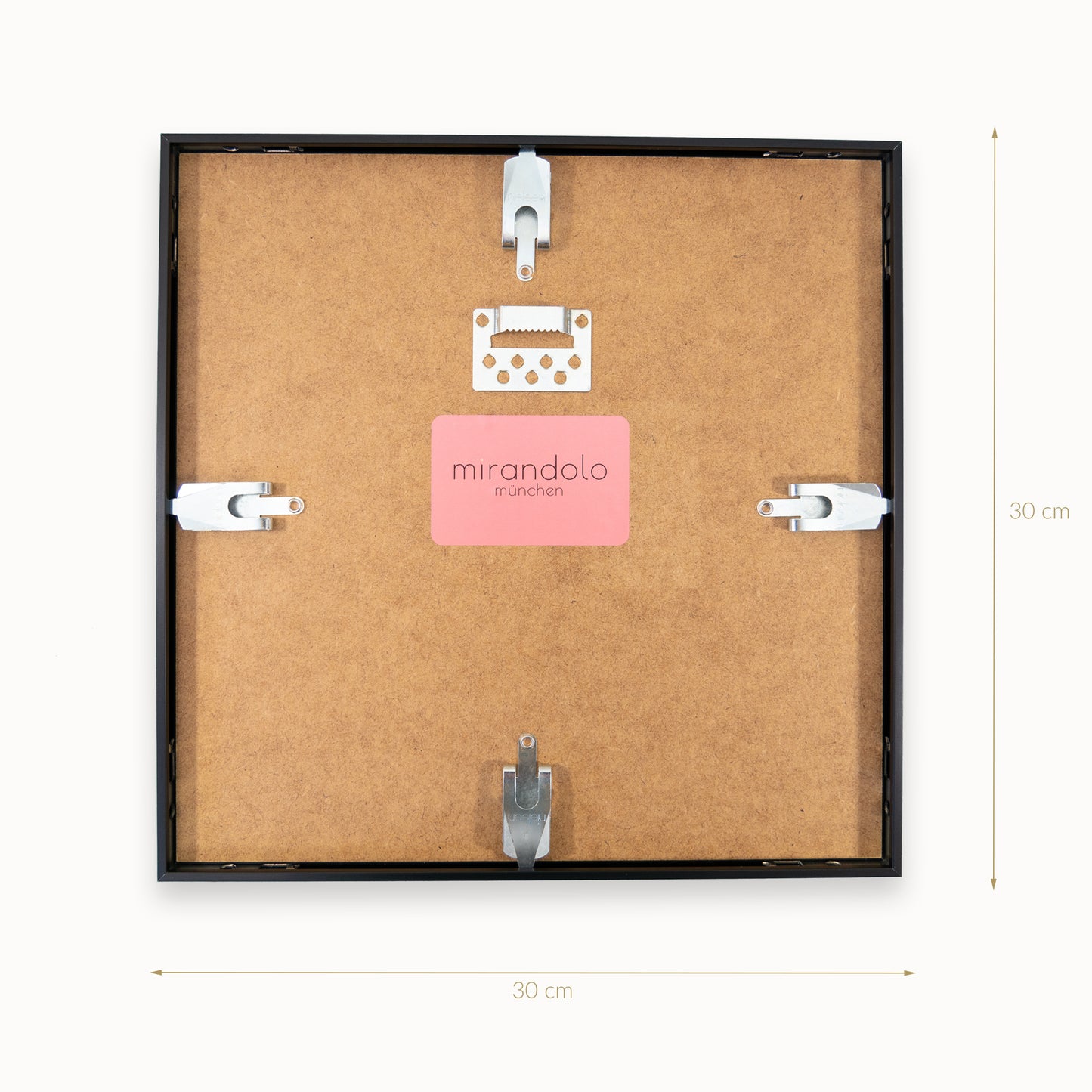 Black_back_C2_SW_Artikel_1920x19204uT7qxDbvnqqZ