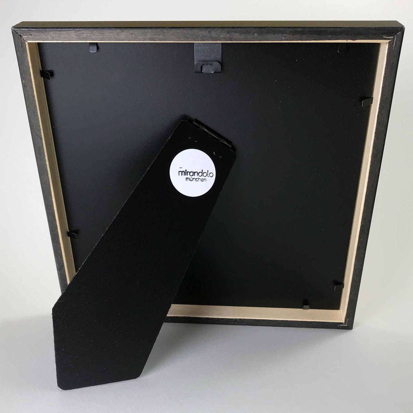 mirandolo-black-20x20-back-1920x1920